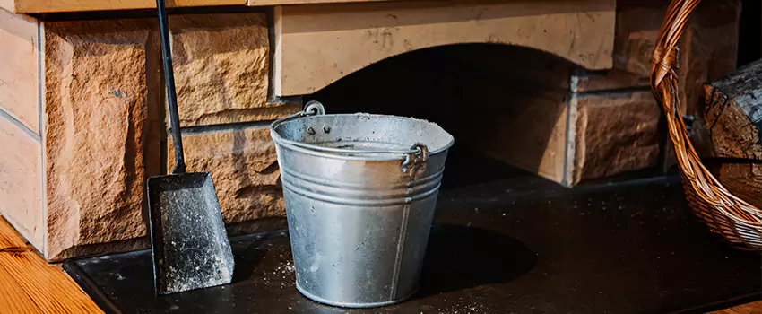 Clean The Fireplace Mantle And Hearth in Tupelo, Mississippi